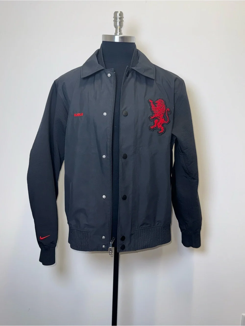 Nike LeBron Storm Fit ADV Jacket Black Red Lion Coaches Coat L